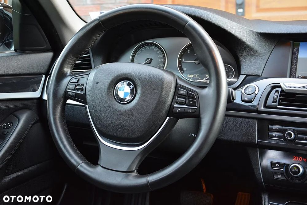 BMW Seria 5 520d Touring BluePerformance Sport-Aut - 26
