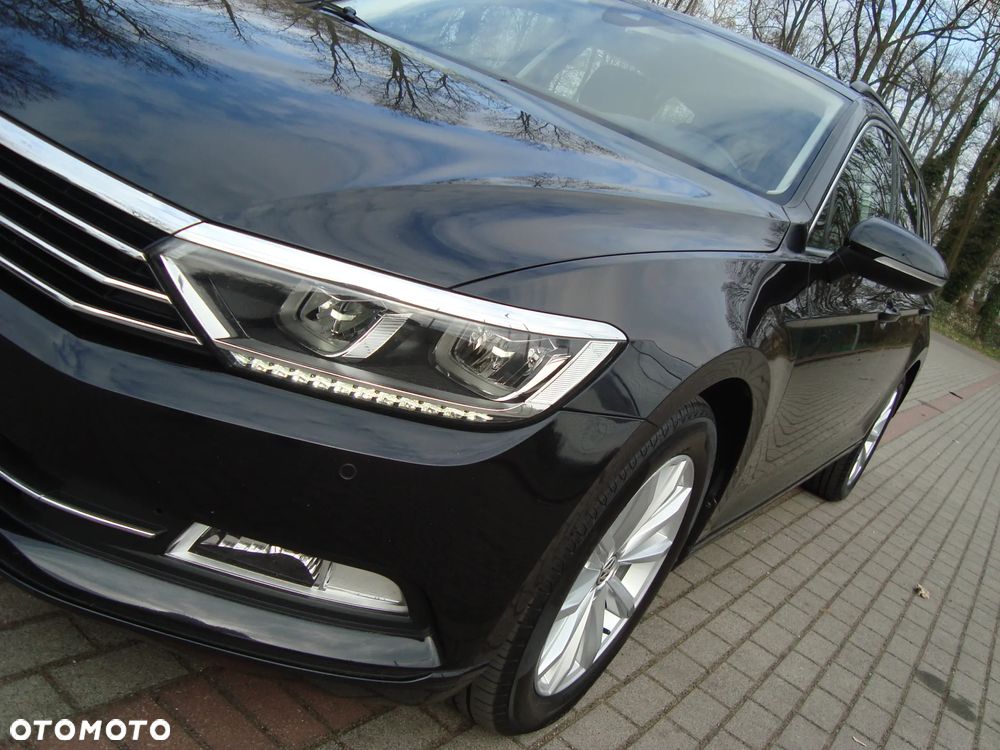 Volkswagen Passat 2.0 TDI SCR DSG Comfortline - 11