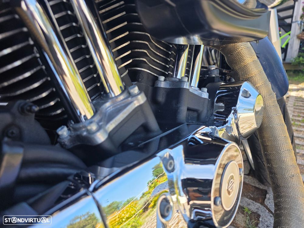 Harley-Davidson Sportster - 17
