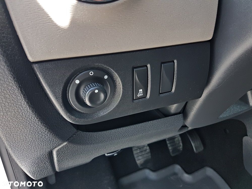 Dacia Dokker SCe 100 Ambiance - 13