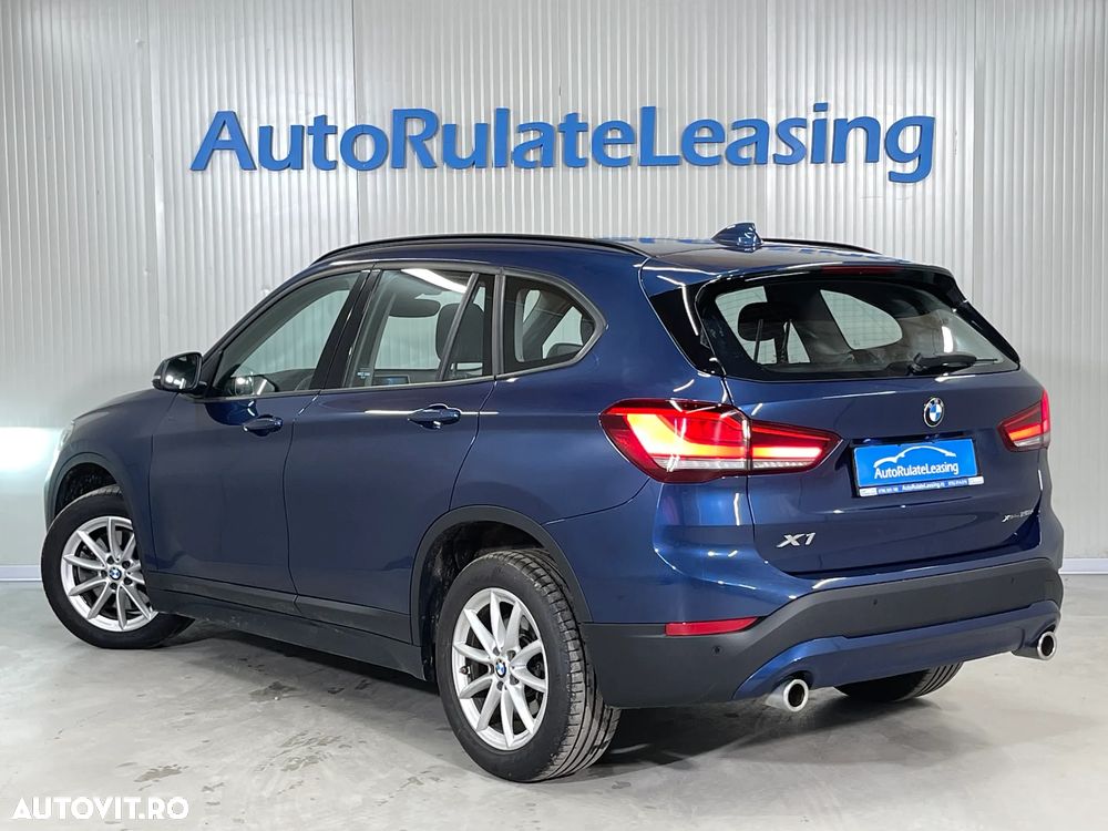 BMW X1 xDrive20i AT - 5