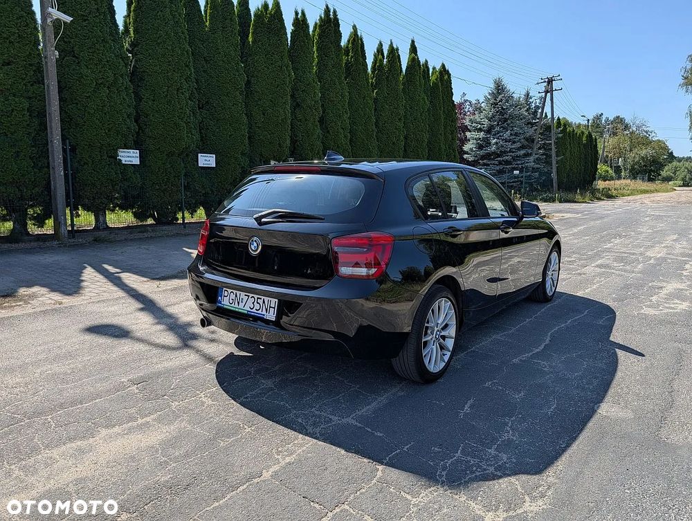 BMW Seria 1 114i Sport Line - 9
