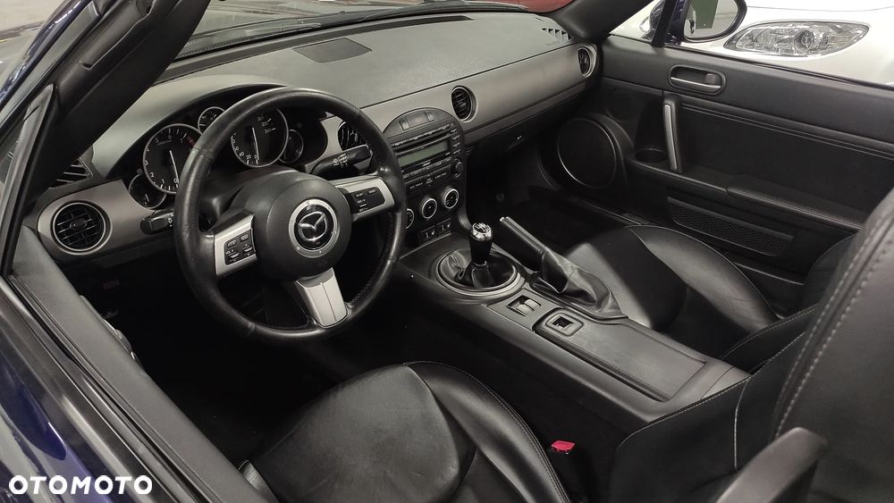 Mazda MX-5 - 8