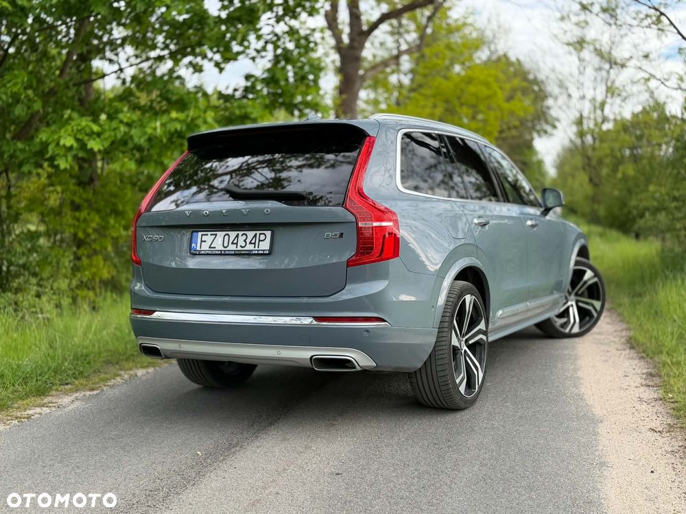 Volvo XC 90 - 35