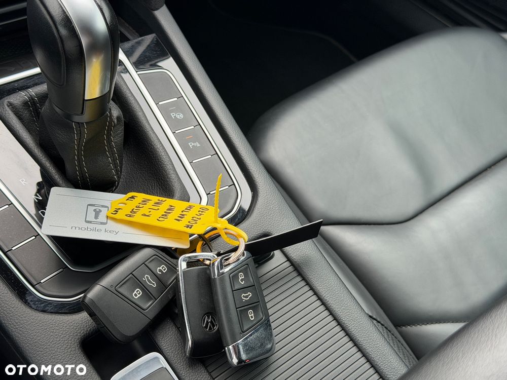 Volkswagen Arteon 2.0 TDI SCR 4Motion DSG R-Line - 38