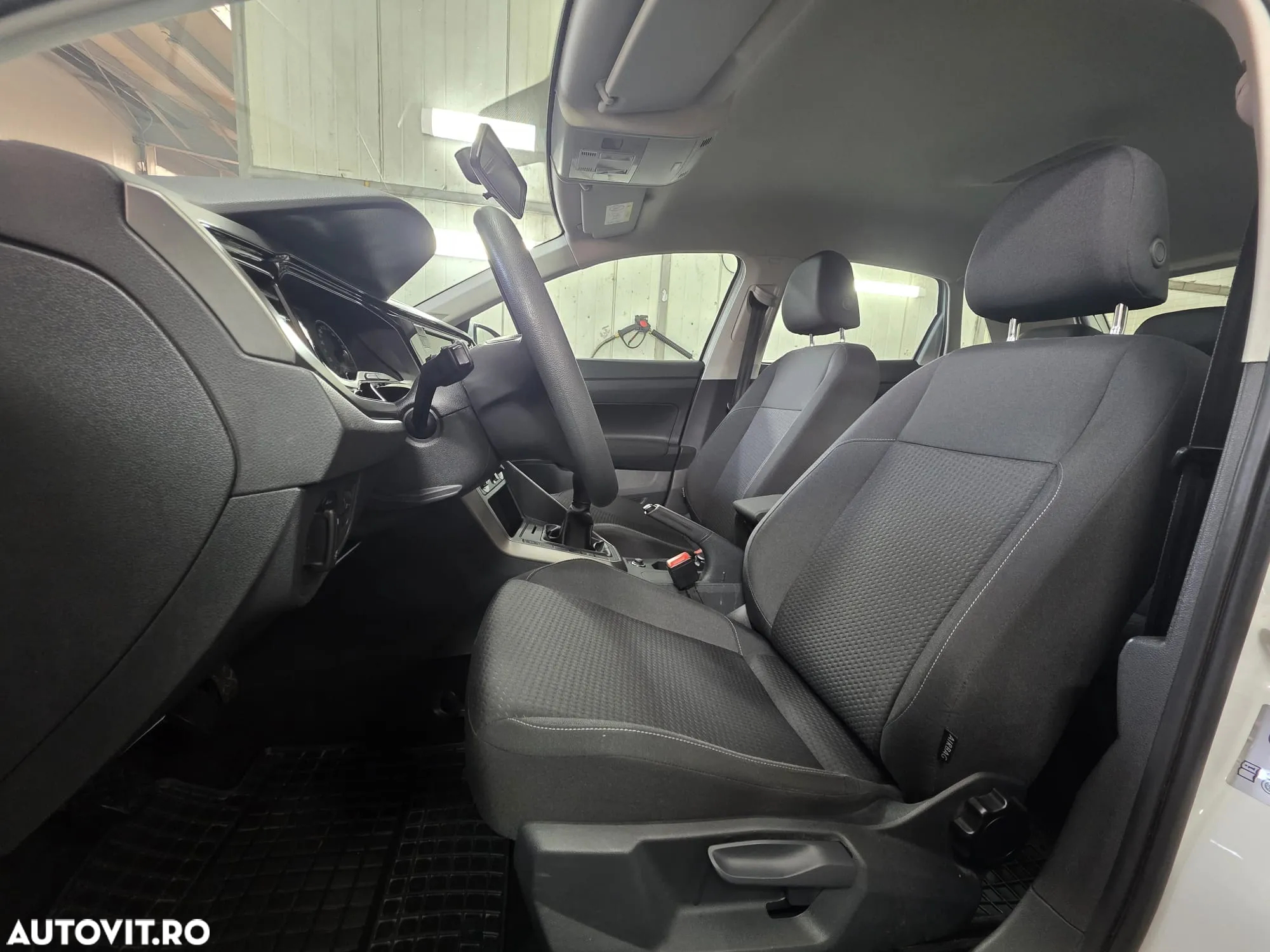 Volkswagen Polo 1.0 TSI Comfortline - 9