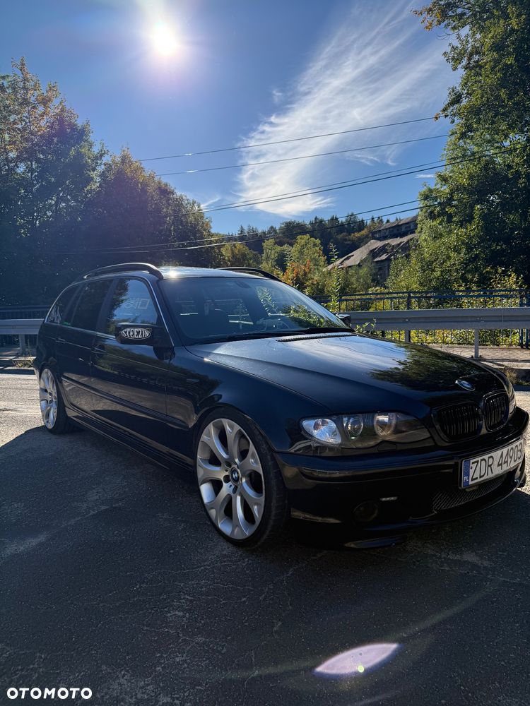 BMW E46 2001 photo 2