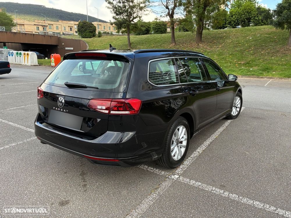 VW Passat Variant 2.0 TDI Business DSG - 15