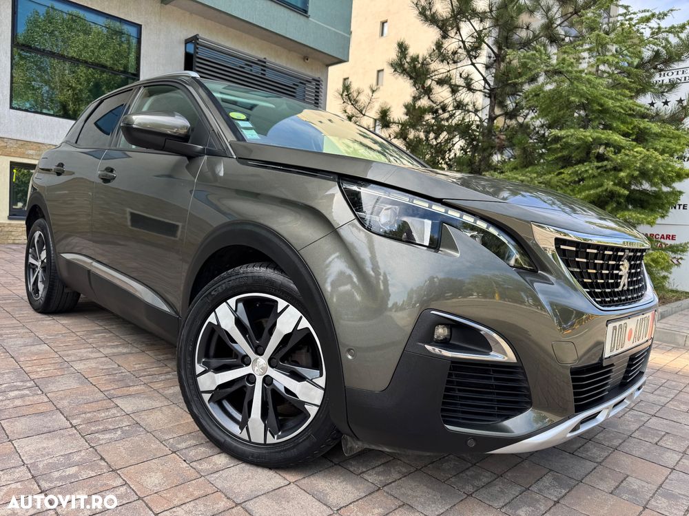Peugeot 3008 1.6 BlueHDI S&S EAT6 Allure - 12