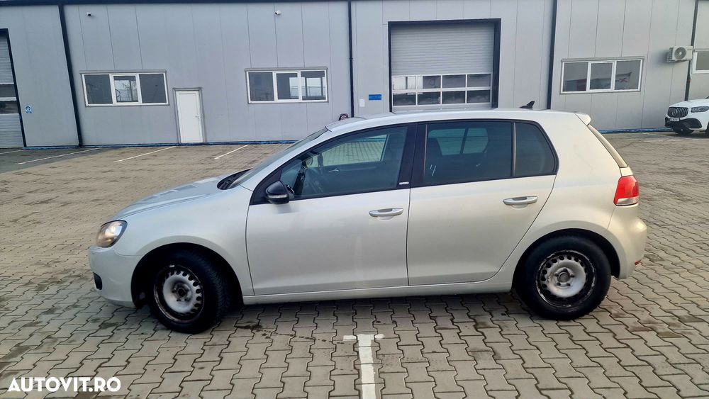 Volkswagen Golf 2011 photo 3