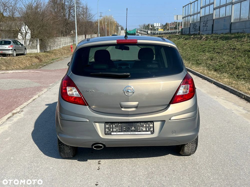 Opel Corsa 1.4 16V 150 Jahre - 21