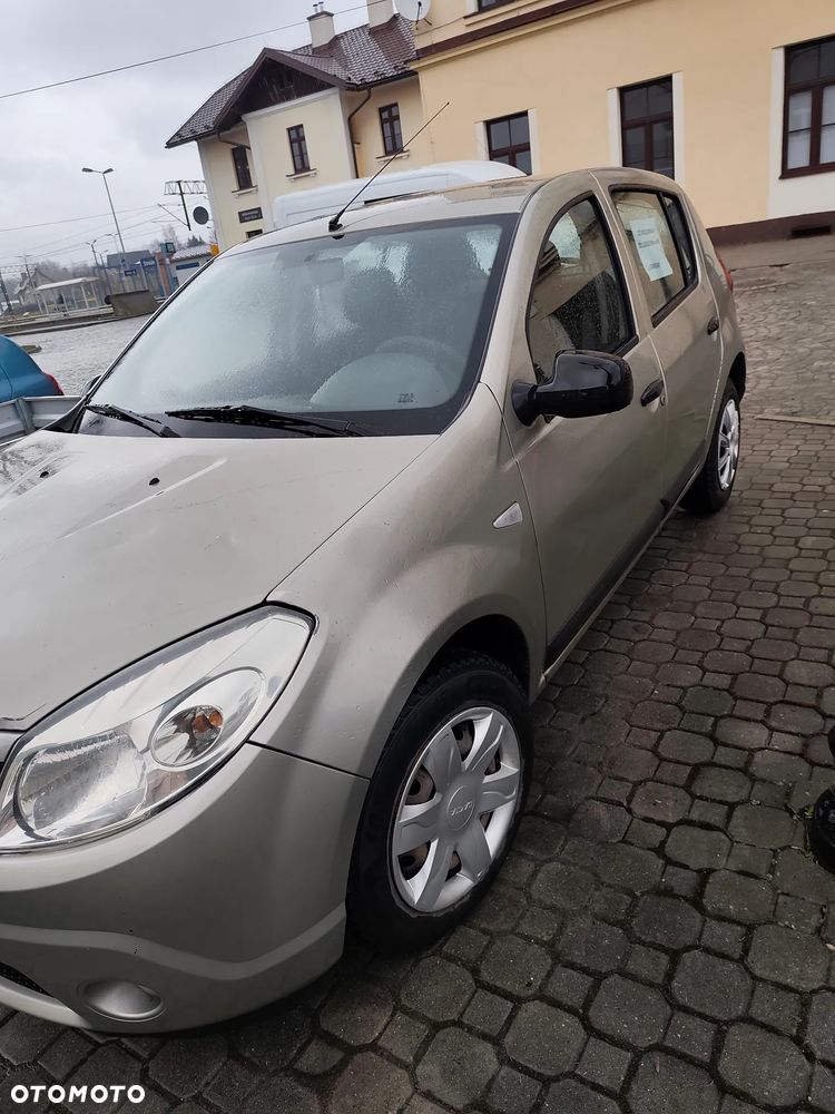 Dacia Sandero 1.2 16V SL Arctica - 2
