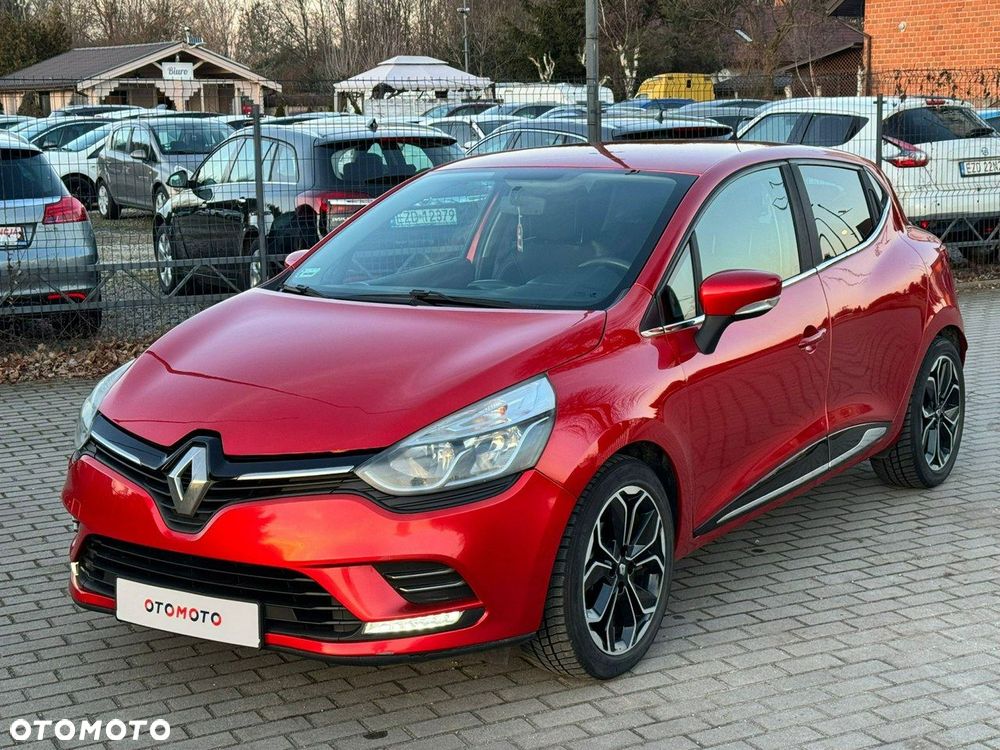 Renault Clio - 1