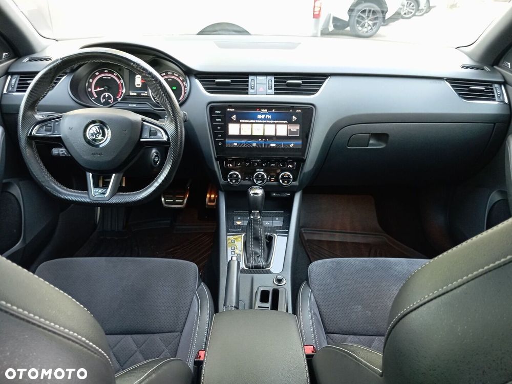 Skoda Octavia 2.0 TSI RS 230 - 3