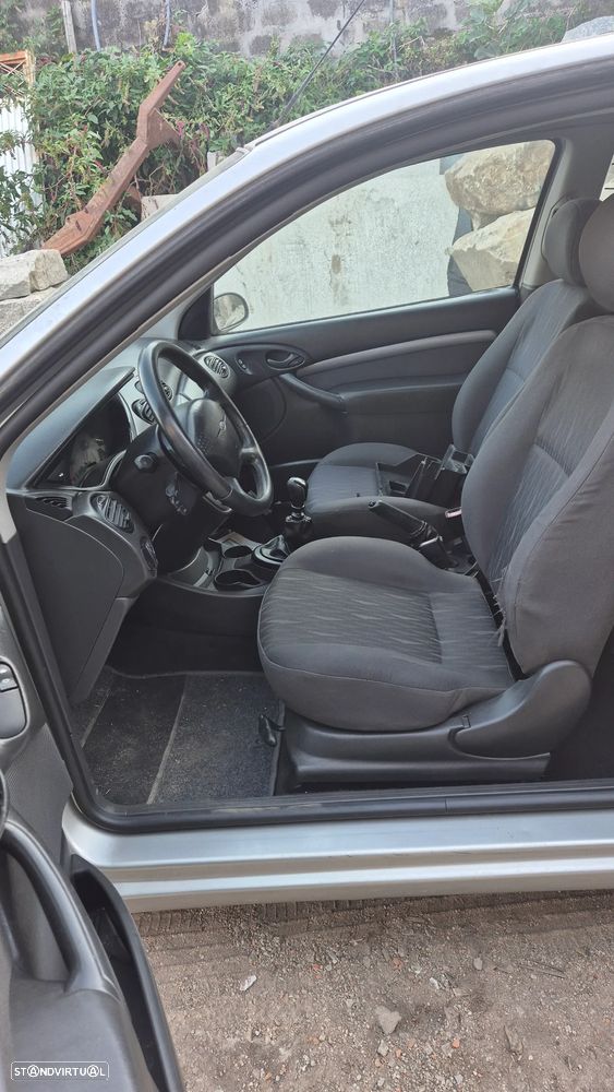 Ford Focus 1.8 TDCi Trend - 5