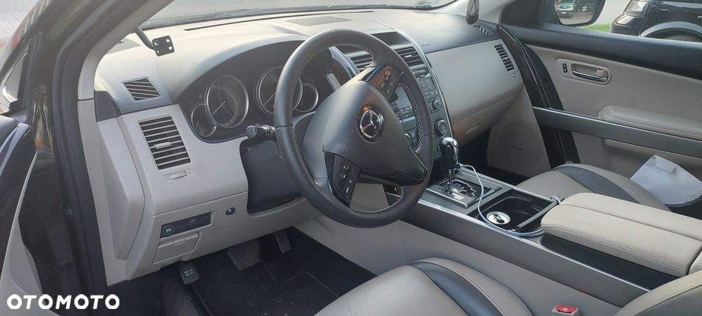 Mazda CX-9 3.7 V6 - 6