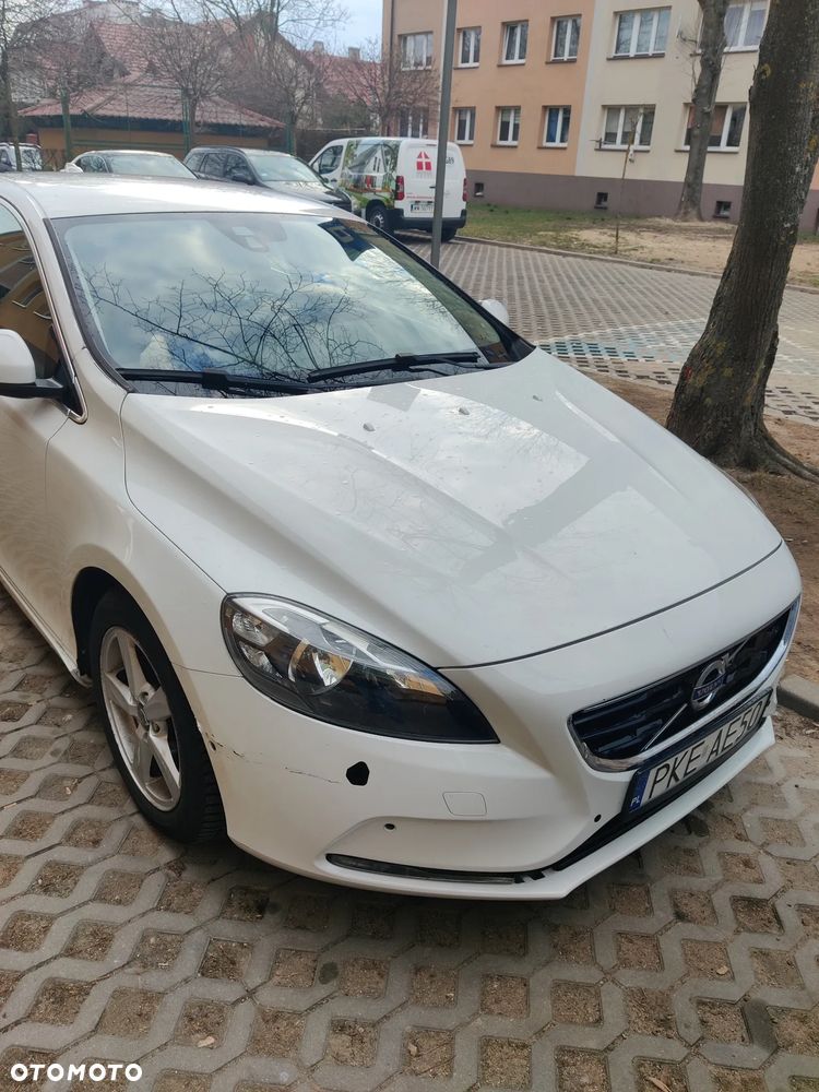Volvo V40 D2 - 2