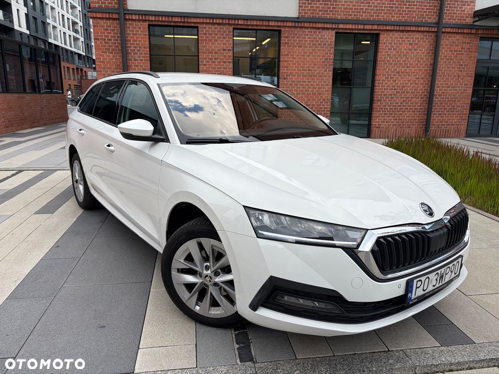 Skoda Octavia 2.0 TDI Ambition DSG - 2