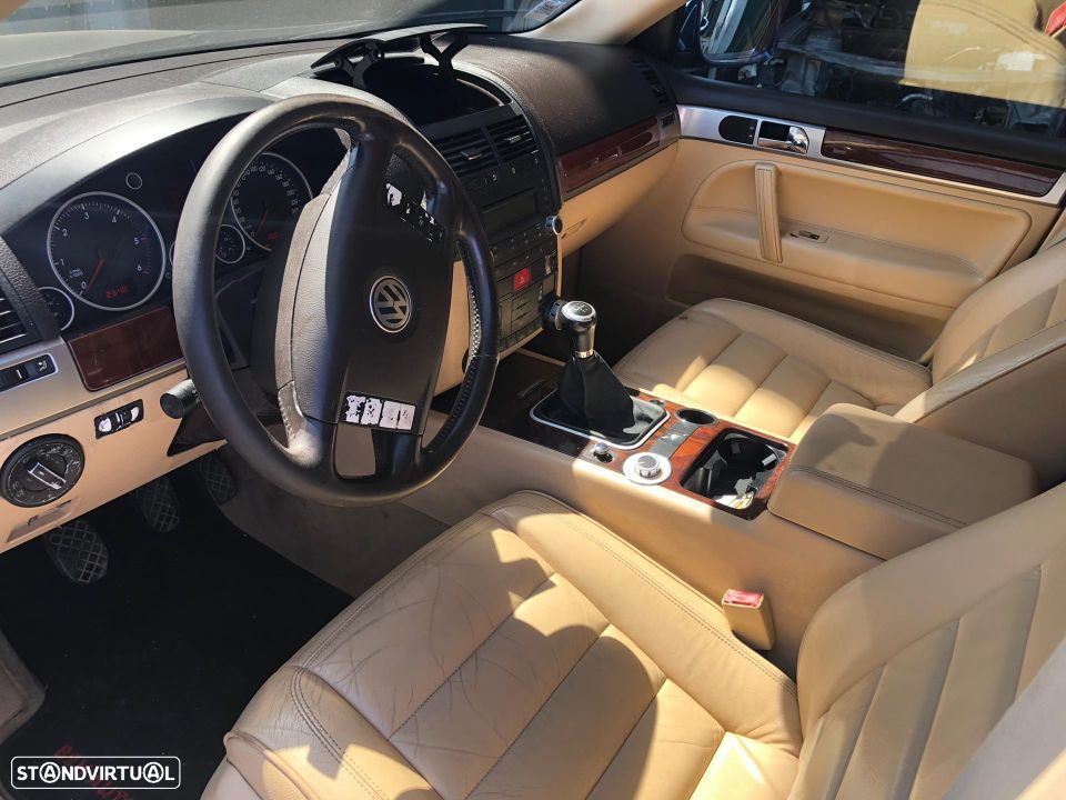 VW Touareg 2.5 TDI 2.5 de 2007 para peças - 6