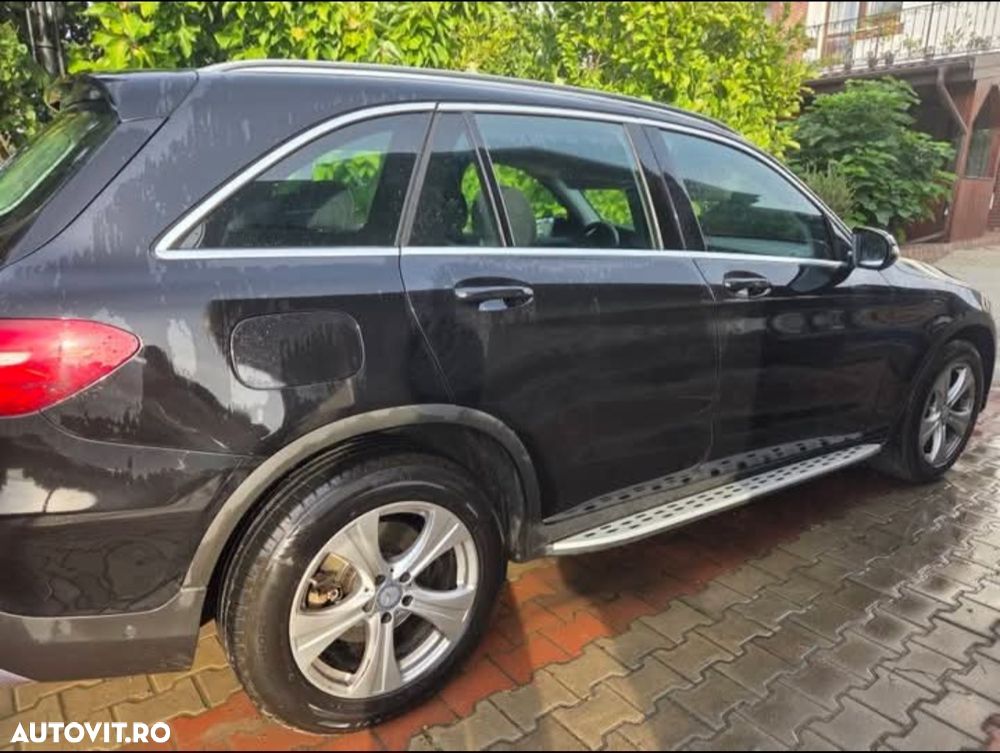 Mercedes-Benz GLC - 7