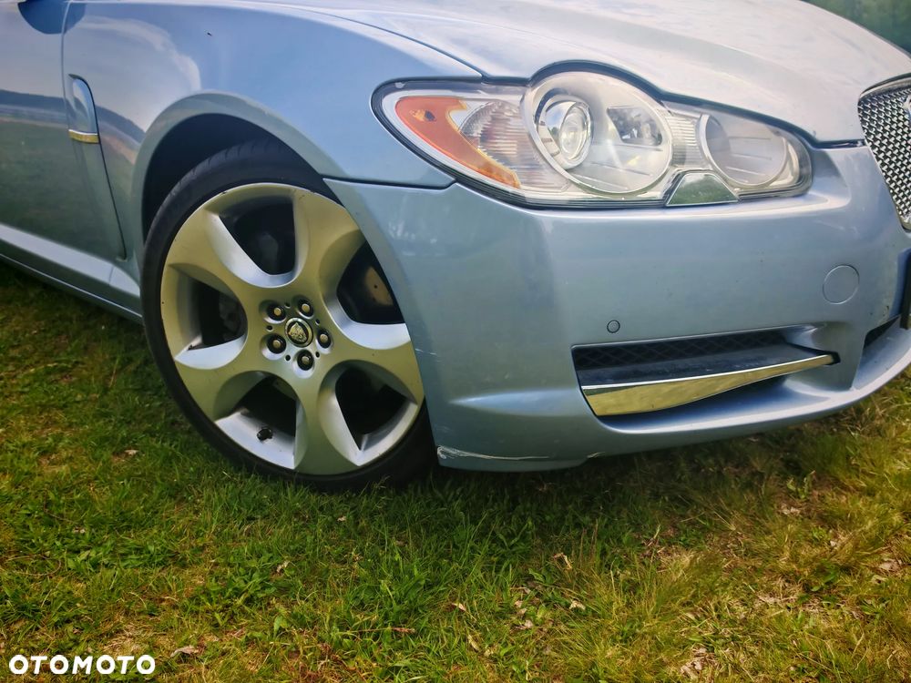 Jaguar XF - 17
