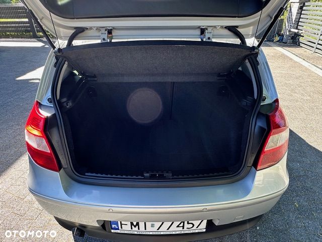 BMW Seria 1 118d - 15