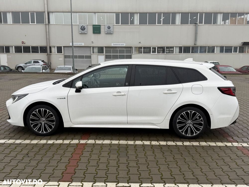 Toyota Corolla - 2