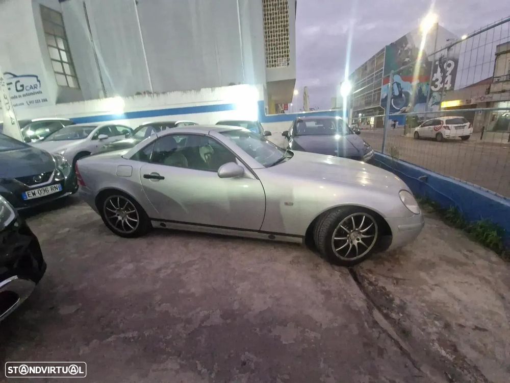 Mercedes-Benz SLK 230 - 11
