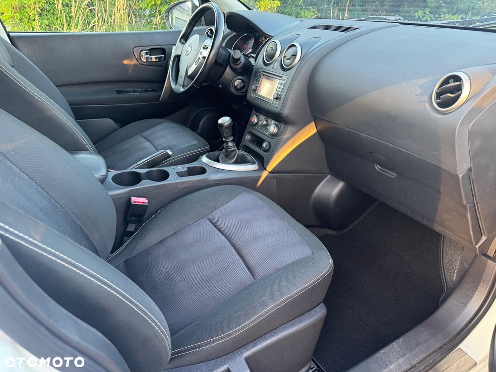 Nissan Qashqai 1.5 dCi N-Connecta - 7