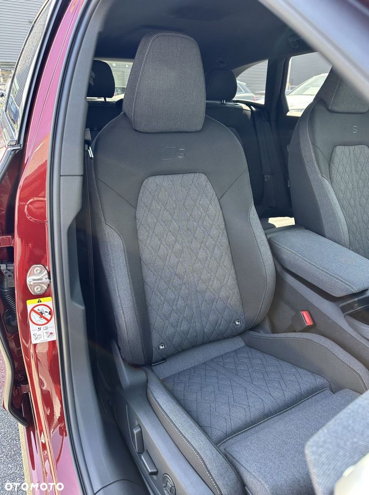 Audi A6 Avant - 27