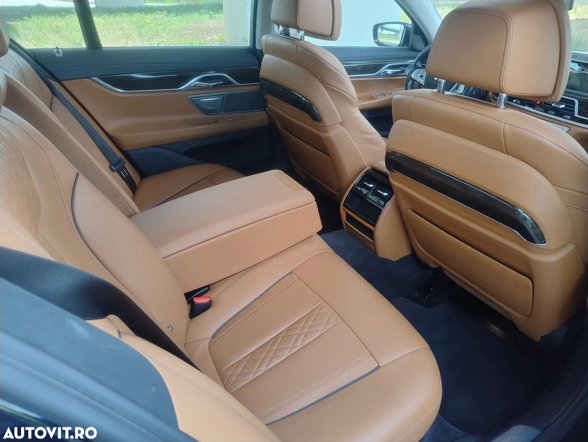 BMW Seria 7 730d - 12