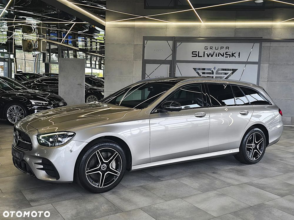 Mercedes-Benz Klasa E 300 de 4Matic 9G-TRONIC AMG Line - 3