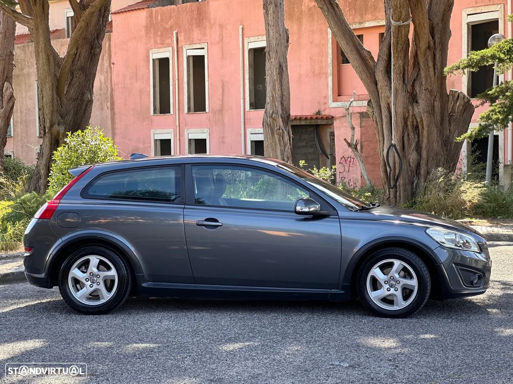 Volvo C30 1.6 D - 13