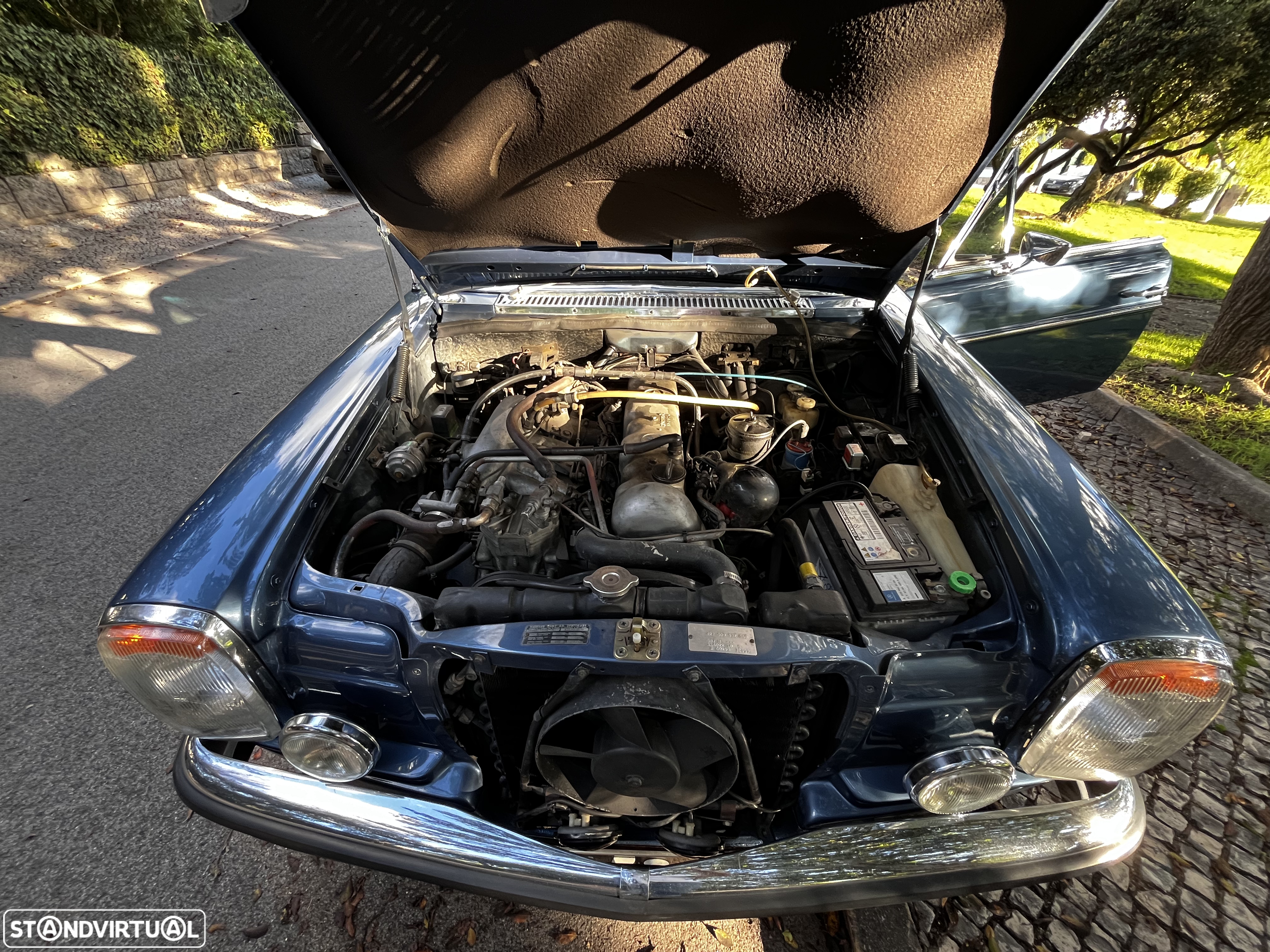 Mercedes-Benz 250 - 17