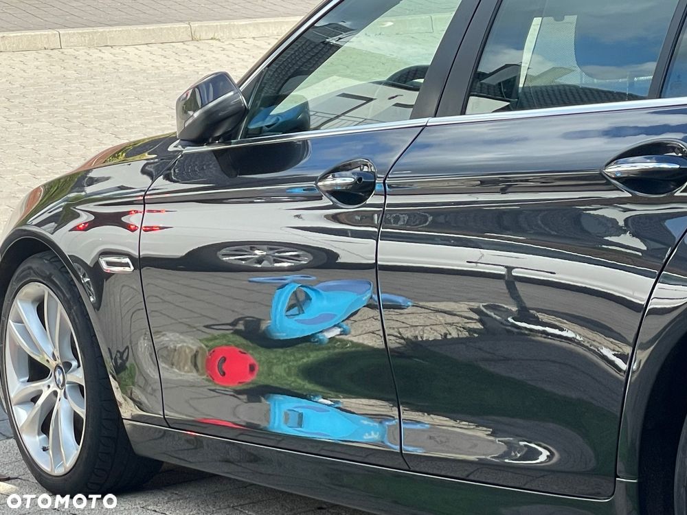 BMW Seria 5 530d xDrive - 18