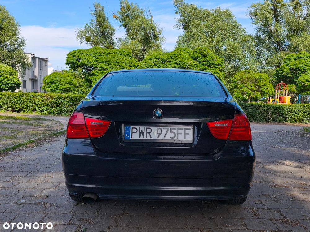 BMW Seria 3 316d - 5