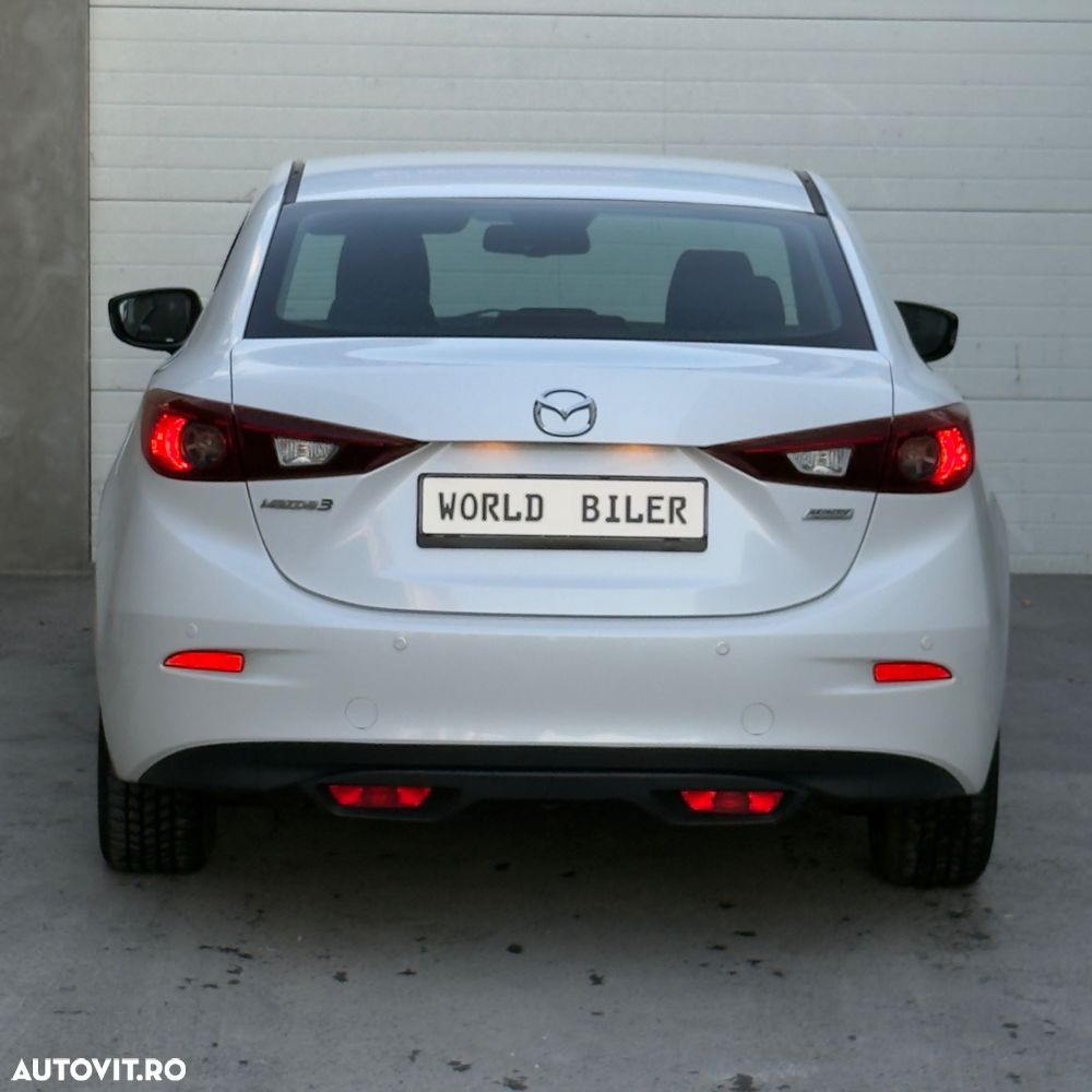 Mazda 3 - 11