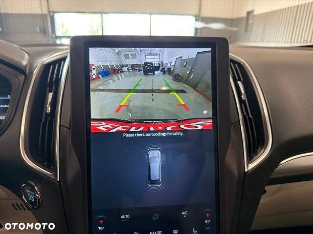 Ford Edge - 9