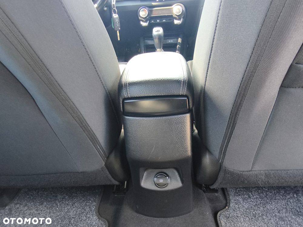 Kia Stonic 1.0 T-GDI 100 OPF Edition 7 - 12
