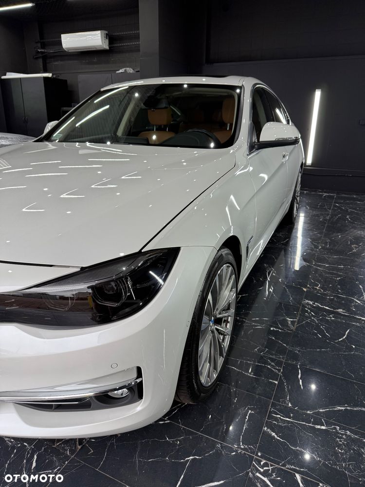 BMW 3GT 320d xDrive Luxury Line - 31