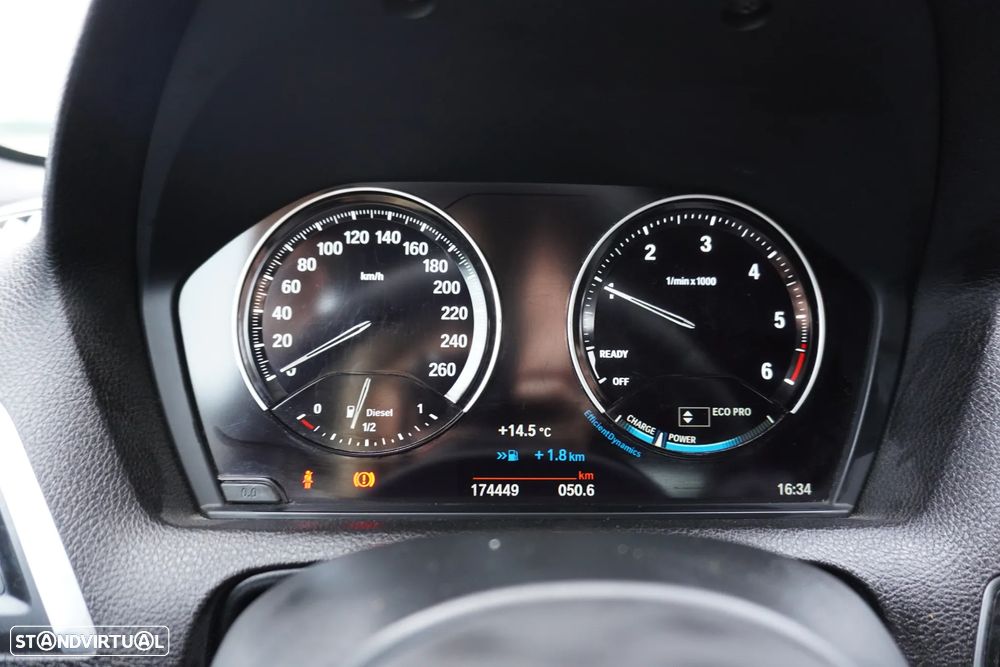 BMW 116 d Pack M - 23