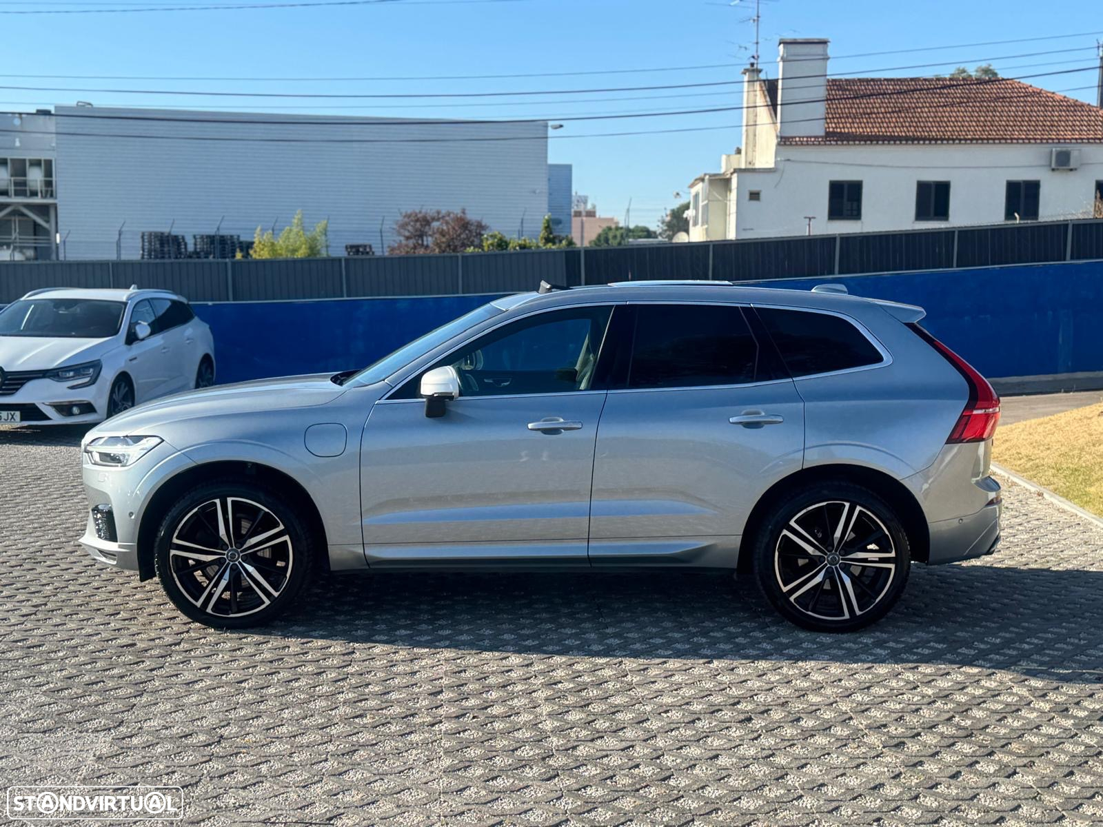 Volvo XC 60 2.0 T8 PHEV R-Design AWD - 5