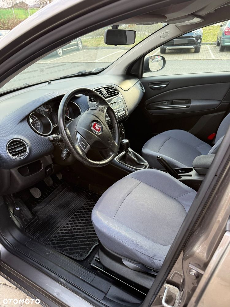 Fiat Bravo 1.9 Multijet Estiva Blue&Me - 14