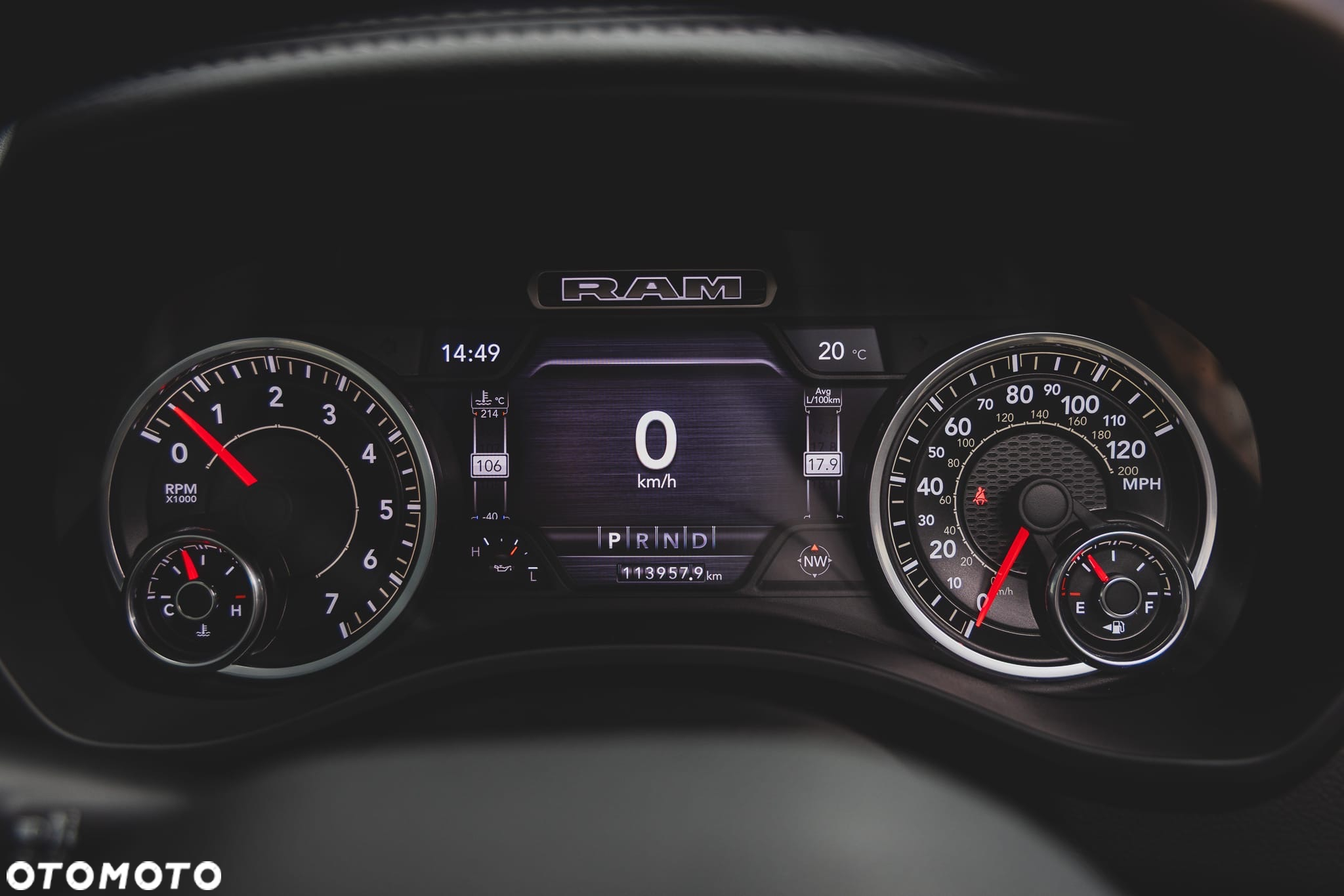 Dodge RAM 1500 5.7 4x4 - 37