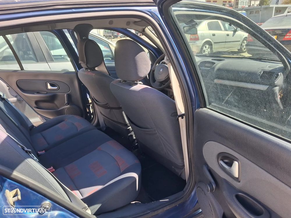 Renault Clio 1.2 16V Extreme - 13