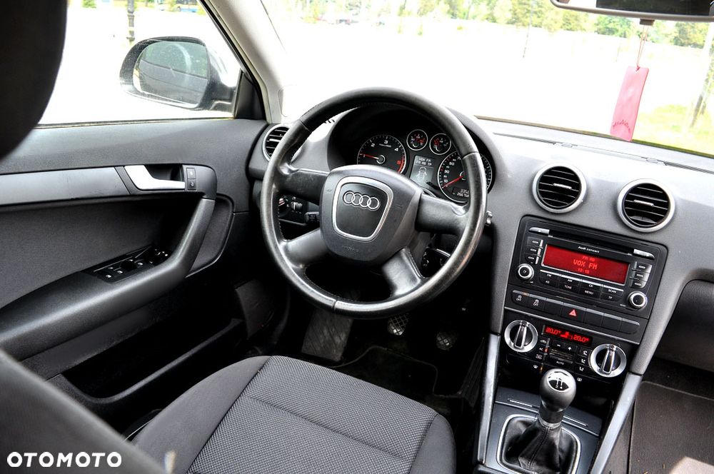 Audi A3 Sportback - 15