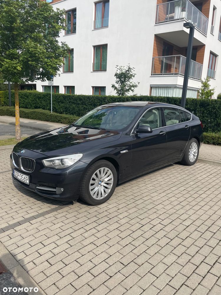 BMW 5GT - 2