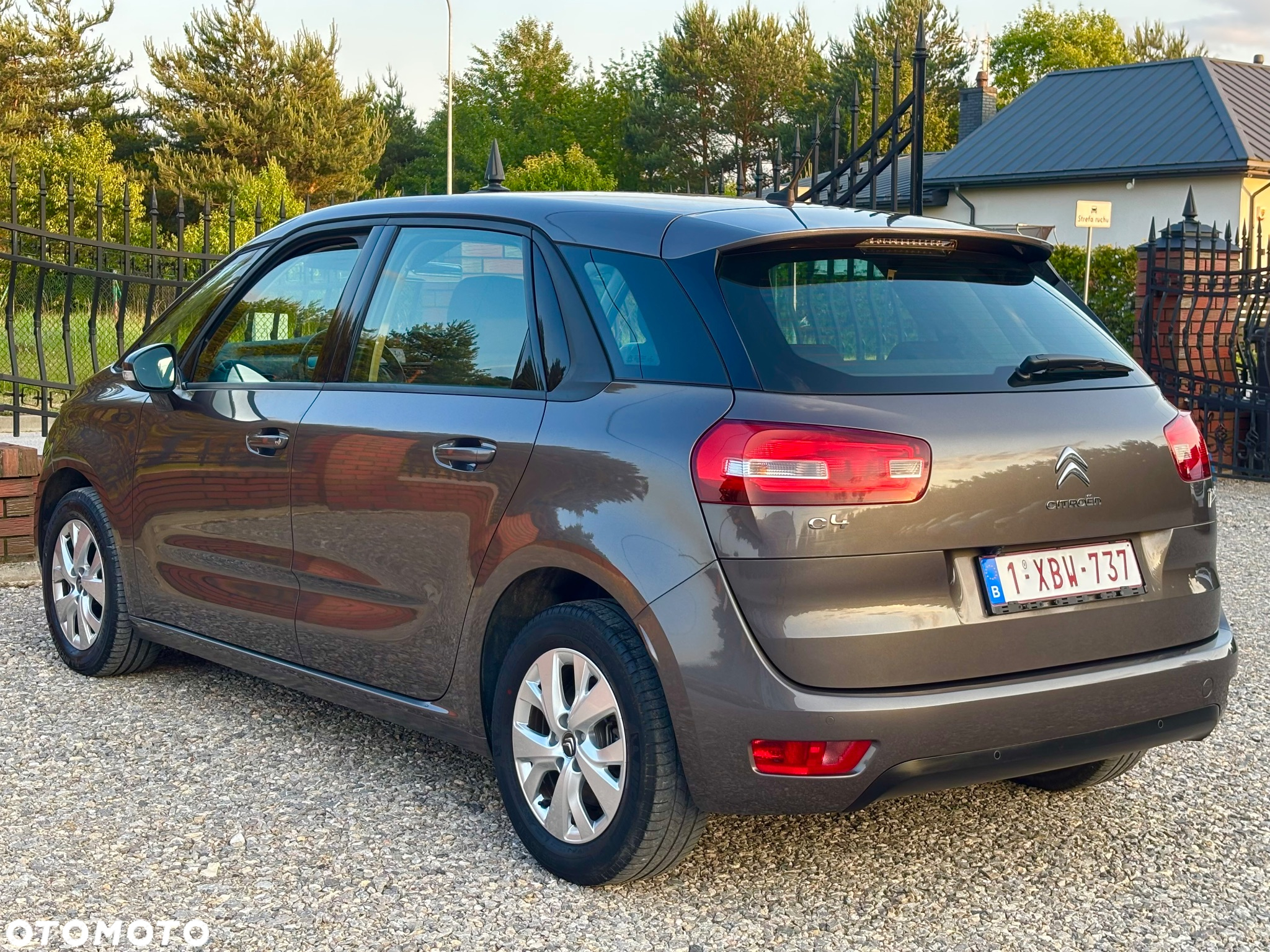 Citroën C4 Picasso - 10