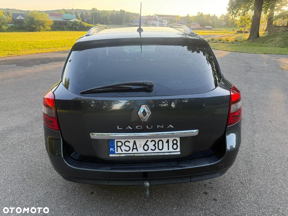 Renault Laguna dCi 110 FAP Bose Edition - 5