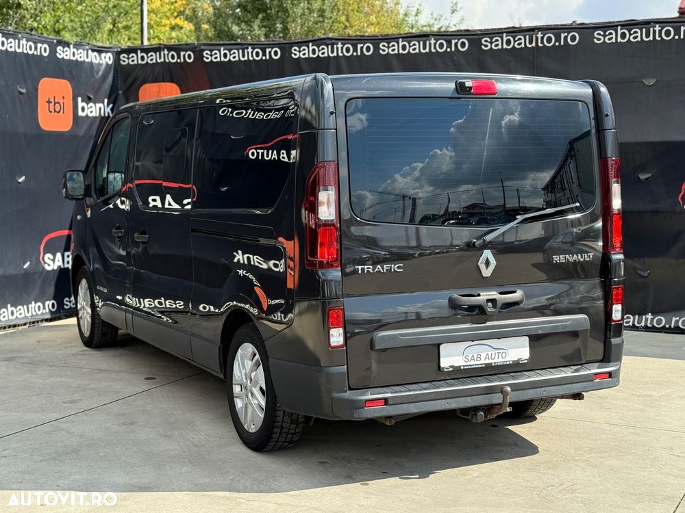 Renault Trafic - 22